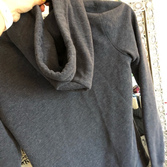 Abercrombie jacket - Picture 2 of 2